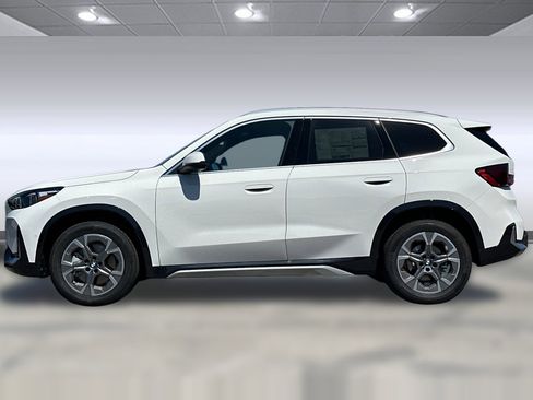 Used 2025 BMW X1 xDrive28i w/ Convenience Package AWD/4WD image 2