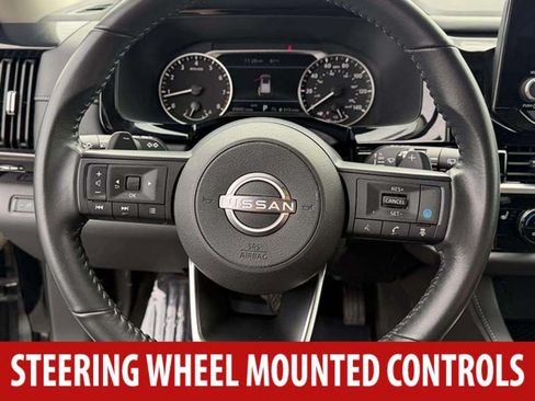 Used 2025 Nissan Pathfinder SV AWD/4WD image 8
