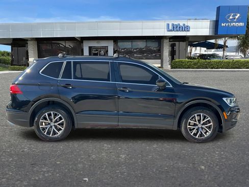 Used 2019 Volkswagen Tiguan SE FWD image 9