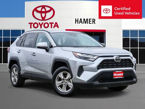 Certified 2022 Toyota RAV4 XLE w/ Convenience Package FWD image 1