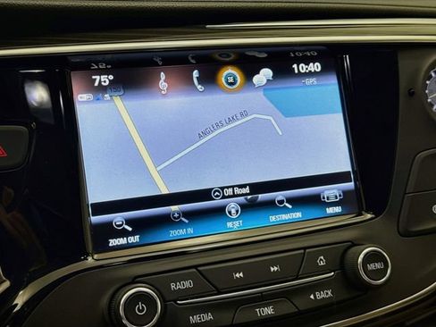 Used 2019 Buick Envision Essence FWD image 13