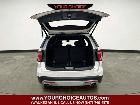Used 2017 Ford Explorer Platinum AWD/4WD image 14