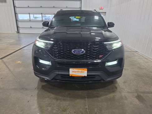 Used 2021 Ford Explorer ST w/ Equipment Group 401A AWD/4WD image 3