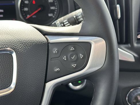 Used 2024 GMC Terrain SLT w/ Elevation Edition image 25