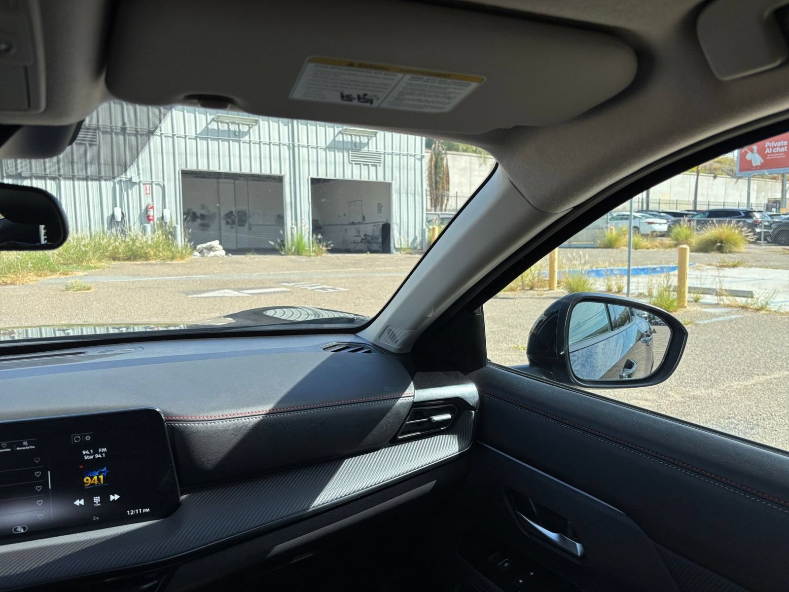 Used 2026 Nissan Kicks SR FWD image 33