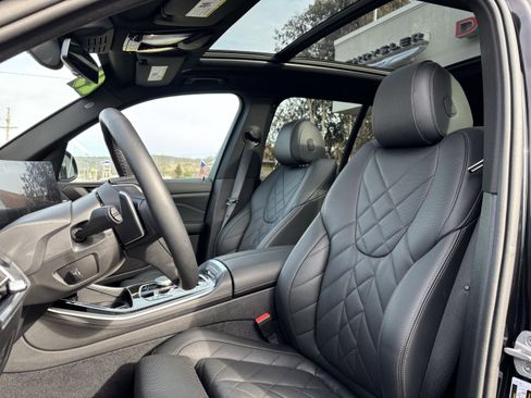 Used 2025 BMW X5 xDrive40i image 23