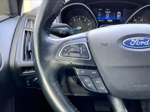 Used 2015 Ford Focus SE w/ Equipment Group 201A image 23