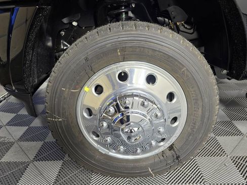 New 2026 RAM 5500 Tradesman image 10