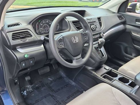 Used 2015 Honda CR-V LX image 10