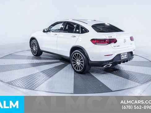 Used 2022 Mercedes-Benz GLC 300 4MATIC Coupe image 7