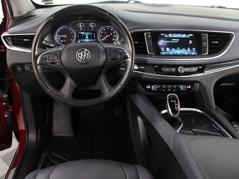 Used 2019 Buick Enclave Essence FWD image 10