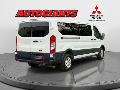 Used 2023 Ford Transit 350 XLT image 2