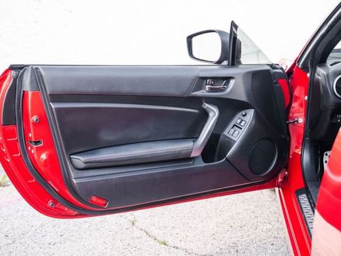 Used 2013 Scion FR-S image 59