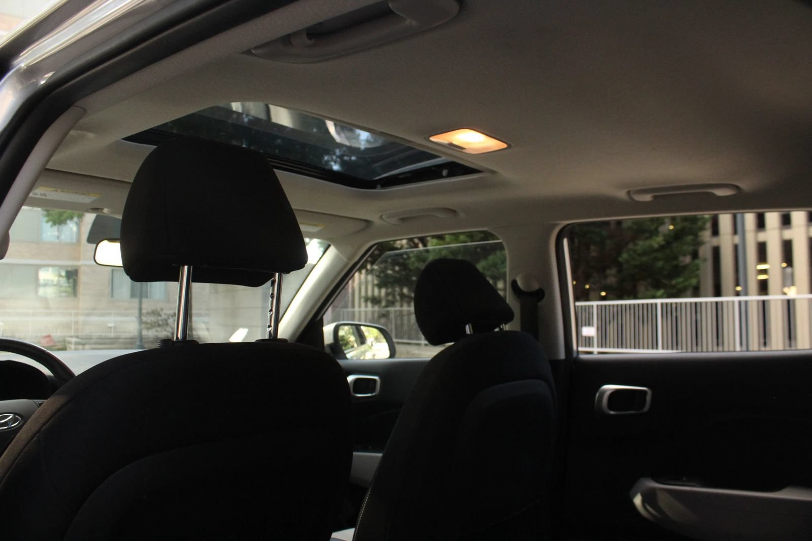 Used 2026 Hyundai Venue SEL FWD image 22