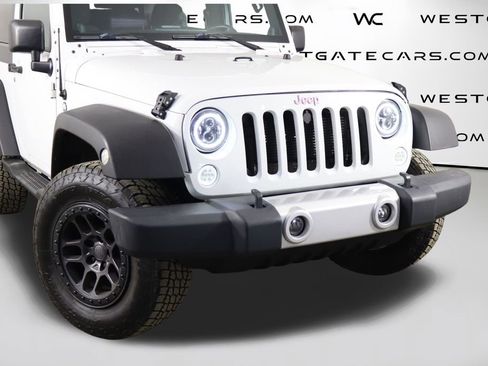 Used 2013 Jeep Wrangler Sport AWD/4WD image 40