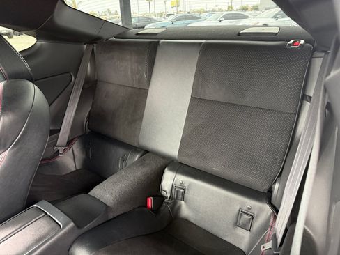 Used 2024 Subaru BRZ Limited RWD image 23
