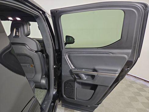 Used 2024 Rivian R1T Adventure AWD/4WD image 19