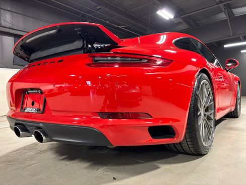 Used 2017 Porsche 911 Carrera S RWD image 2