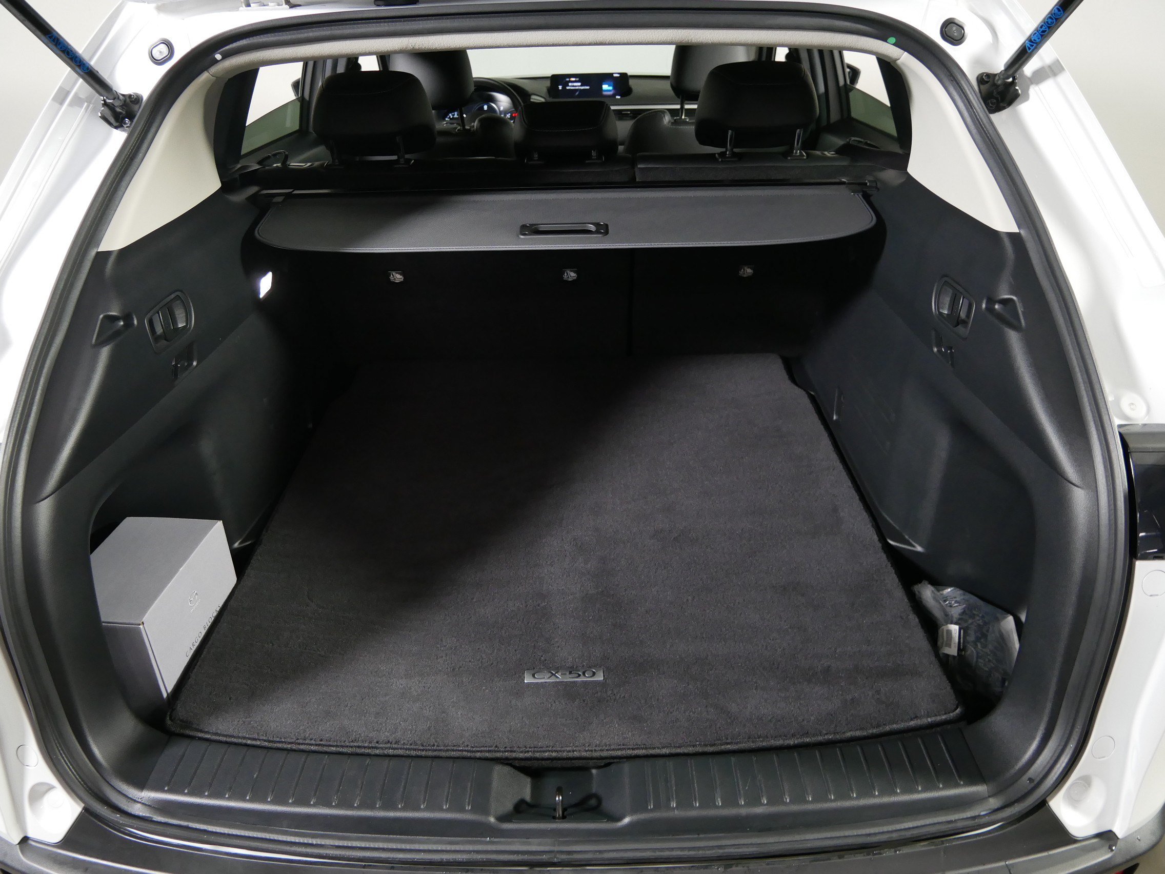 Used 2024 MAZDA CX-50 AWD 2.5 S w/ Cargo Package image 18
