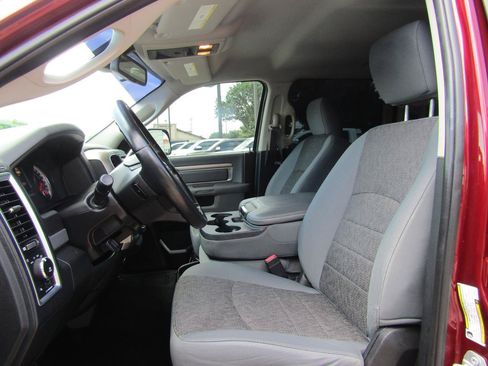 Used 2016 RAM 2500 Big Horn AWD/4WD image 9