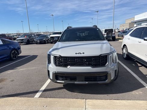 Used 2025 Kia Sorento SX Prestige image 3