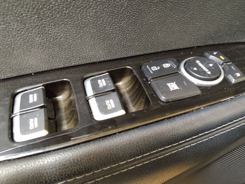 Used 2019 Kia Sorento EX w/ EX Touring Package FWD image 27