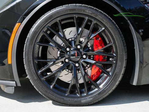 Used 2016 Chevrolet Corvette Z06 w/ 2LZ Preferred Equipment Group image 36