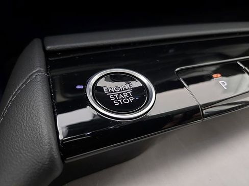 New 2025 Lincoln Navigator Reserve image 22