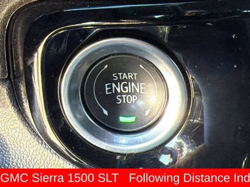 Used 2025 GMC Sierra 1500 SLT AWD/4WD image 17