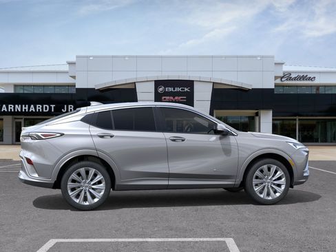 New 2026 Buick Envista Sport Touring FWD image 7