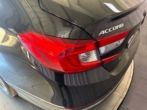 Used 2019 Honda Accord EX-L image 10