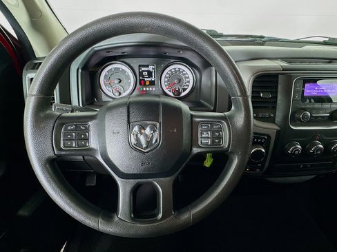 Used 2019 RAM 1500 Express AWD/4WD image 11