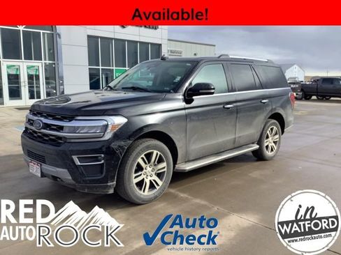 Used 2023 Ford Expedition Limited image 2