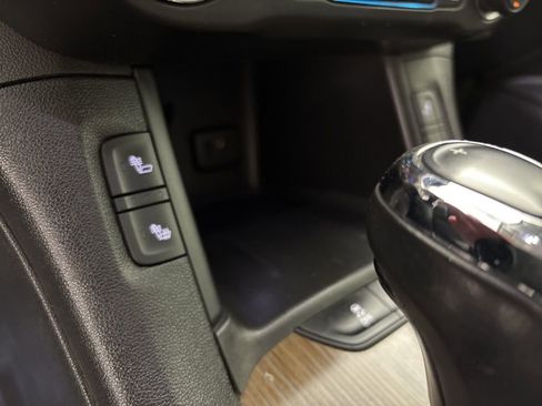 Used 2017 GMC Acadia SLE w/ Driver Alert Package I image 34