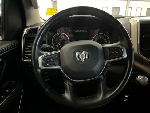 Used 2022 RAM 1500 Laramie AWD/4WD image 16