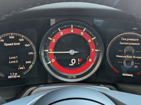 Used 2020 Porsche 911 Carrera S image 17