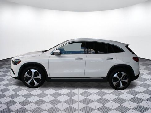 Certified 2026 Mercedes-Benz GLA 250 image 2