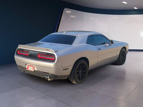 Used 2016 Dodge Challenger SXT Plus RWD image 5