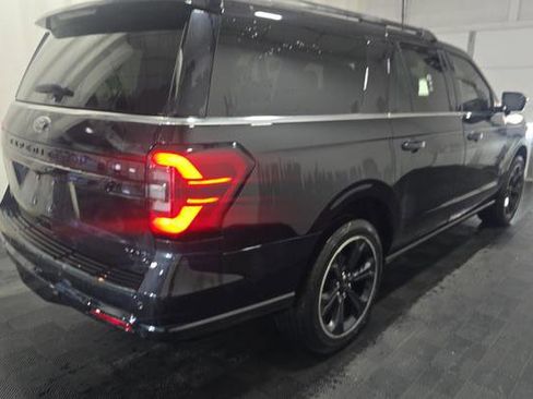 Used 2024 Ford Expedition Max Limited image 3