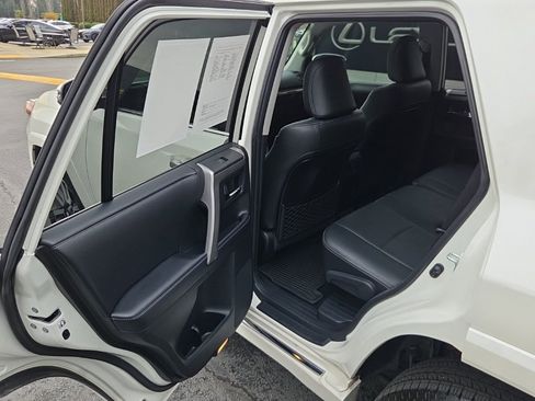 Used 2019 Toyota 4Runner Limited image 15