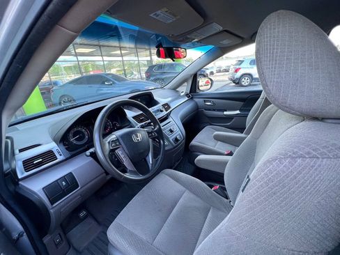 Used 2014 Honda Odyssey LX image 12