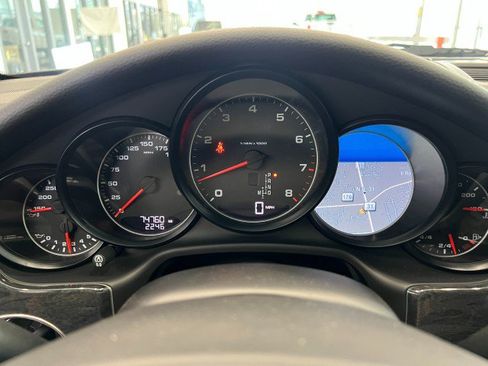 Used 2013 Porsche Panamera 4 image 23