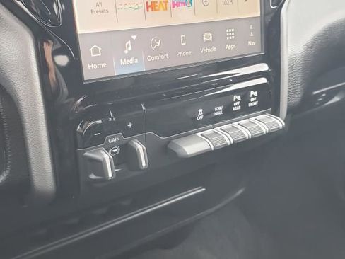 Used 2025 RAM 2500 Big Horn image 21