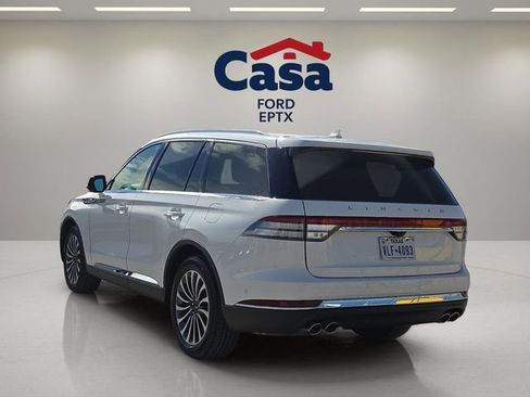 Used 2023 Lincoln Aviator Reserve w/ Equipment Group 201A image 4