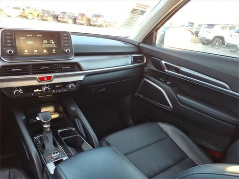 Used 2021 Kia Telluride LX image 19