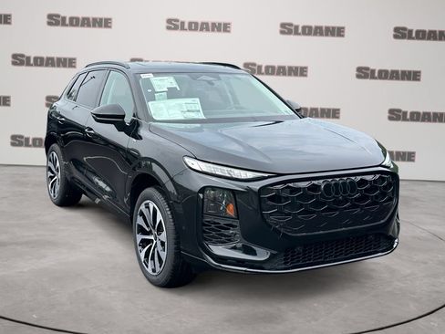 New 2026 Audi Q3 quattro 2.0T AWD/4WD image 7