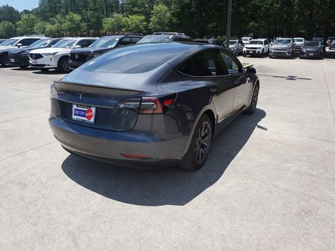 Used 2019 Tesla Model 3 Standard Range Plus RWD image 24
