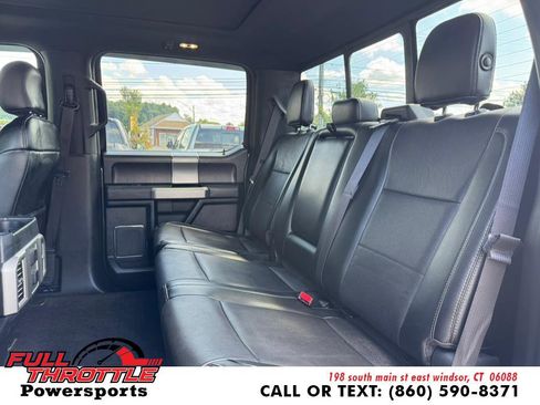 Used 2015 Ford F150 Lariat image 17