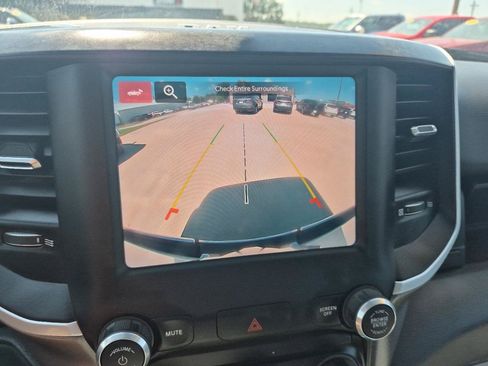 Used 2022 RAM 1500 Big Horn AWD/4WD image 25