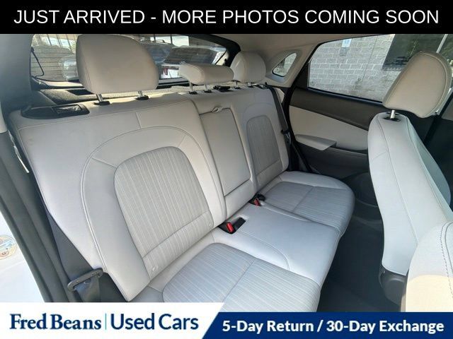 Used 2023 Hyundai Kona SEL w/ Cargo Package AWD/4WD image 15